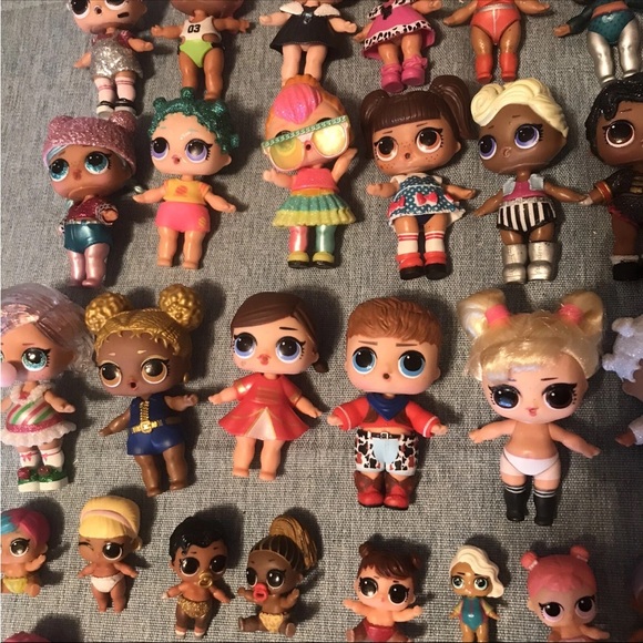 LOL Surprise Lot Dolls Pets Bottles Bags Accessories Over 250 Pieces - Picture 9 of 13